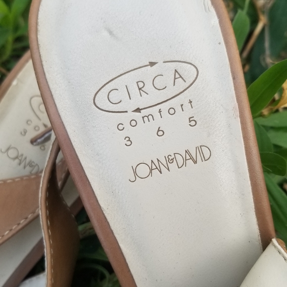 Circa Joan and David heels - Picture 2 of 7